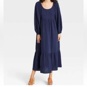 Universal Threads Long Sleeve Maxi Dress Smocked
